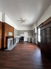 108 S Henrietta St in Henrietta, TX - Building Photo - Building Photo