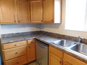 2442 Merlot Dr in Rapid City, SD - Building Photo - Building Photo