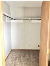 5372 Big Tyler Rd in Charleston, WV - Building Photo - Building Photo