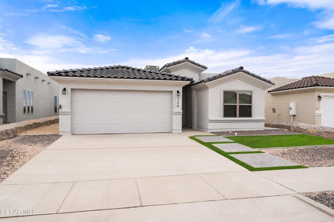 720 Paseo Dulce Ave in Horizon City, TX - Building Photo - Building Photo