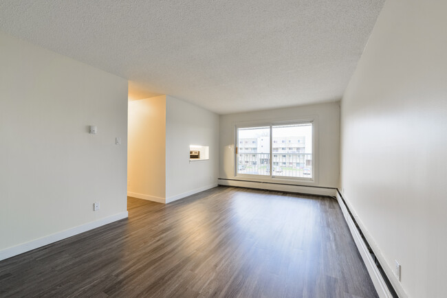 Corian Apartments in Edmonton, AB - Building Photo - Building Photo