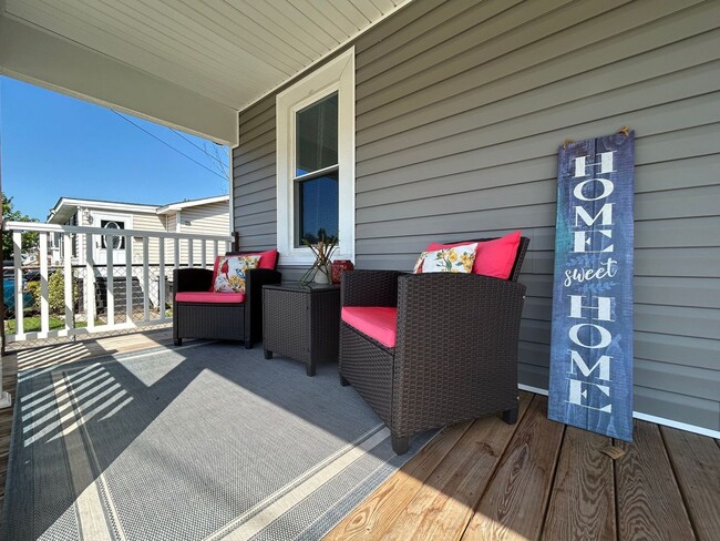 1008 Clary's Dr in Suffolk, VA - Building Photo - Building Photo