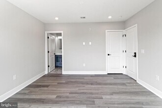 520 N 37th St in Philadelphia, PA - Building Photo - Building Photo