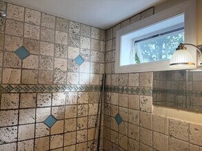 24 Duval St, Unit #1 in Boston, MA - Building Photo - Building Photo