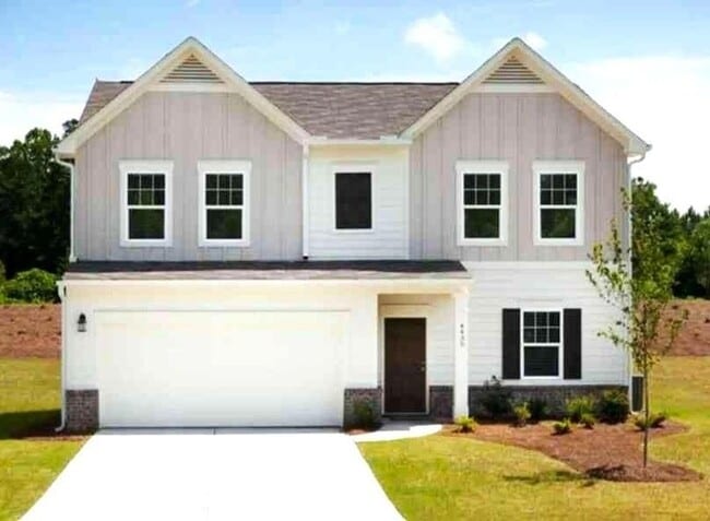 property at 24 Rowlett Pl