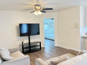 85-075 Waianae Valley Rd in Waianae, HI - Building Photo - Building Photo