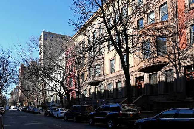 49 W 89th St in New York, NY - Foto de edificio - Building Photo