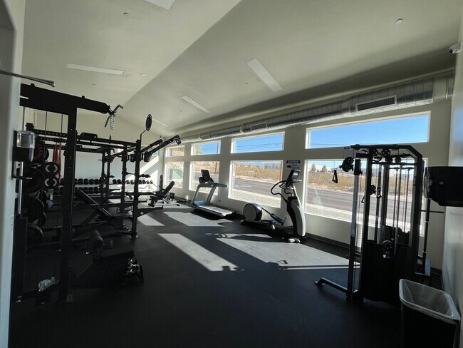 3451 Valverde Loop in Las Cruces, NM - Building Photo - Building Photo