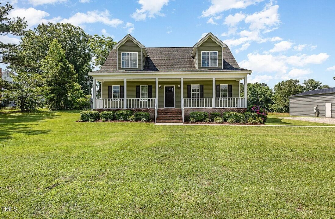 4093 NC 98 Hwy W in Youngsville, NC - Foto de edificio