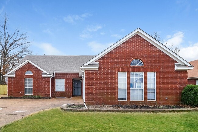 property at 7013 Juanita Cir S