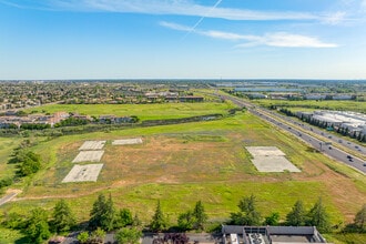 West Oaks Apartments in Rocklin, CA - Building Photo - Building Photo