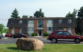 650 6th St Apartments