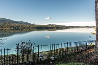 823 E Sequim Bay Rd in Sequim, WA - Building Photo - Building Photo