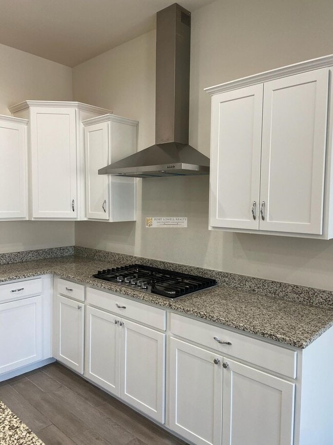 639 E Barun Vly Pl in Oro Valley, AZ - Building Photo - Building Photo