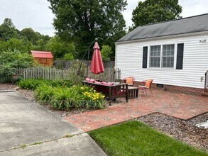 519 Dick St in Gibsonville, NC - Building Photo - Building Photo