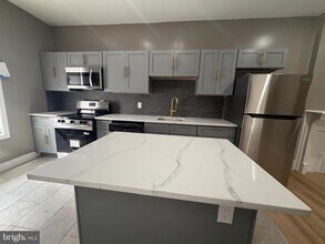 2260 N 18th St in Philadelphia, PA - Building Photo - Building Photo