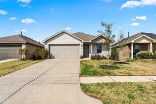 24206 High Country Dr in Hockley, TX - Building Photo