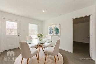 2760 Ctr Crk Ln in Fort Worth, TX - Foto de edificio - Building Photo