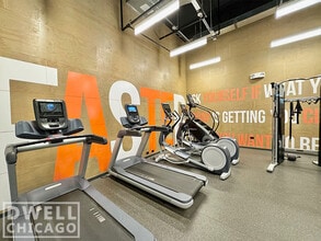 2600 N Clark St, Unit 1 in Chicago, IL - Building Photo - Building Photo