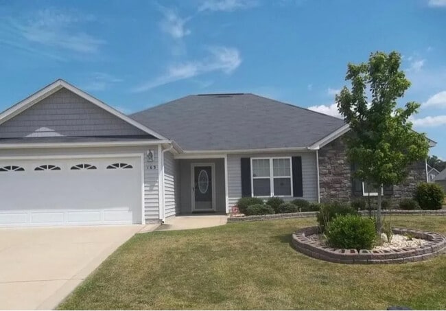 163 Ivy Stone Dr in Raeford, NC - Building Photo - Building Photo