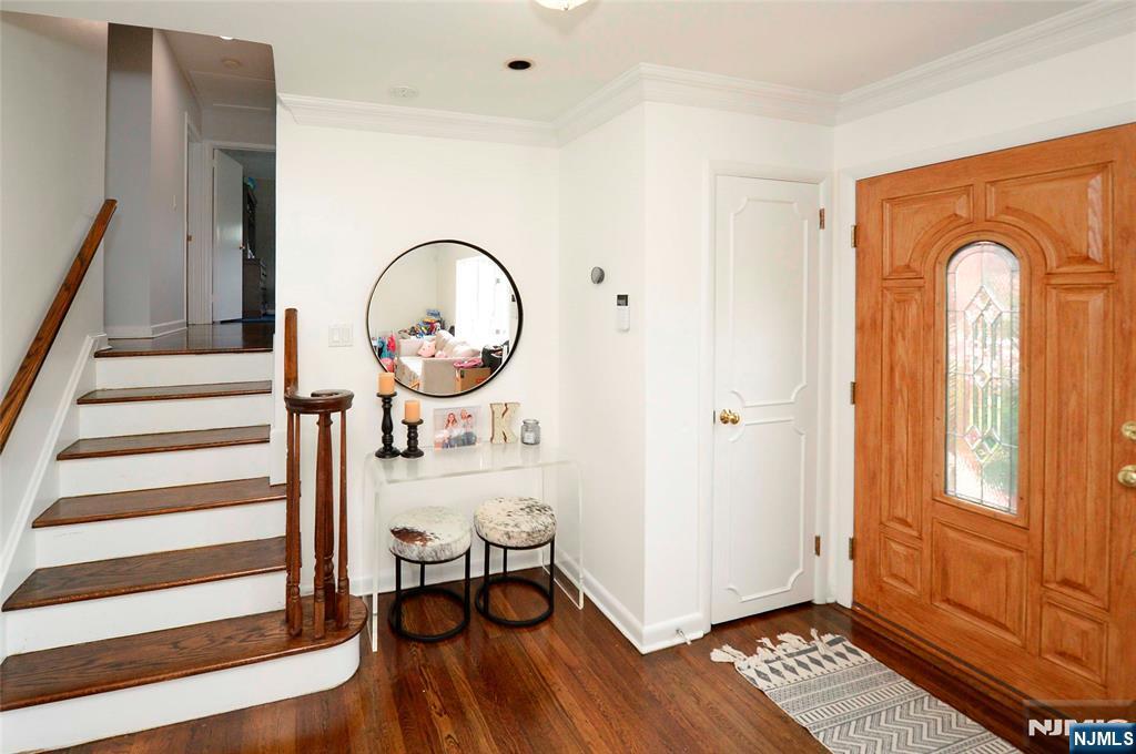 3 Garvey Pl in Glen Rock, NJ - Building Photo
