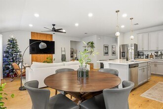 6604 Coalinga Ln in Pflugerville, TX - Building Photo - Building Photo