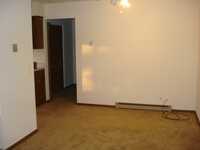 4030 Elmhurst Rd, Unit 2 in Toledo, OH - Building Photo - Building Photo