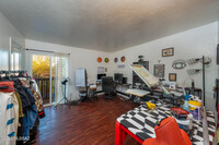 2811 N Mountain Ave photo'