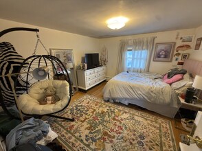 26 Greylock Rd, Unit 3B in Boston, MA - Building Photo - Building Photo