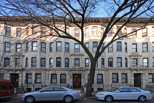 226 Saint James Pl Apartments