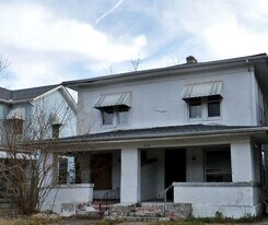 412-414 Forest Ave in Dayton, OH - Building Photo