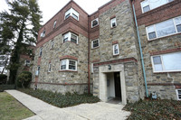 Woodside Court Apartments in Narberth, PA - Building Photo - Building Photo