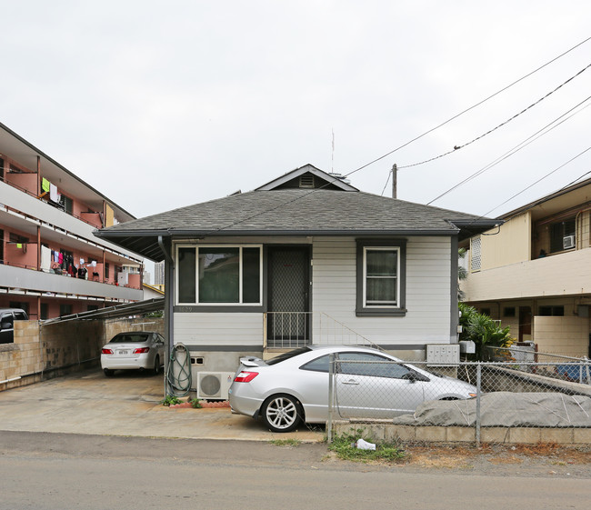 1629 Philip St in Honolulu, HI - Foto de edificio - Building Photo