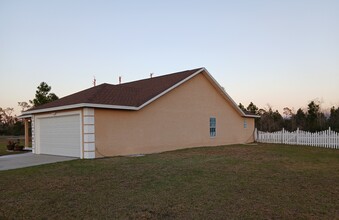 11907 Country Club Dr in Panama City, FL - Foto de edificio - Building Photo