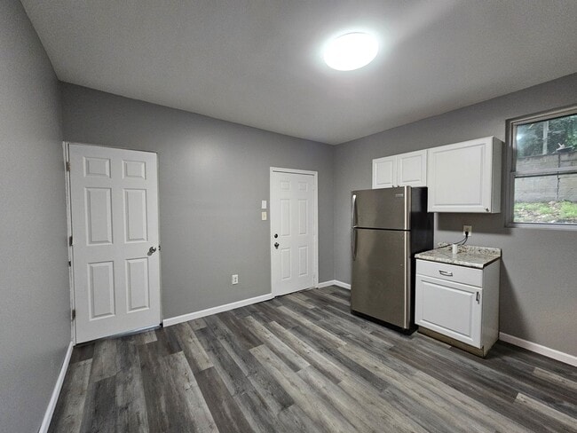 1025 Crucible St in Pittsburgh, PA - Building Photo - Building Photo