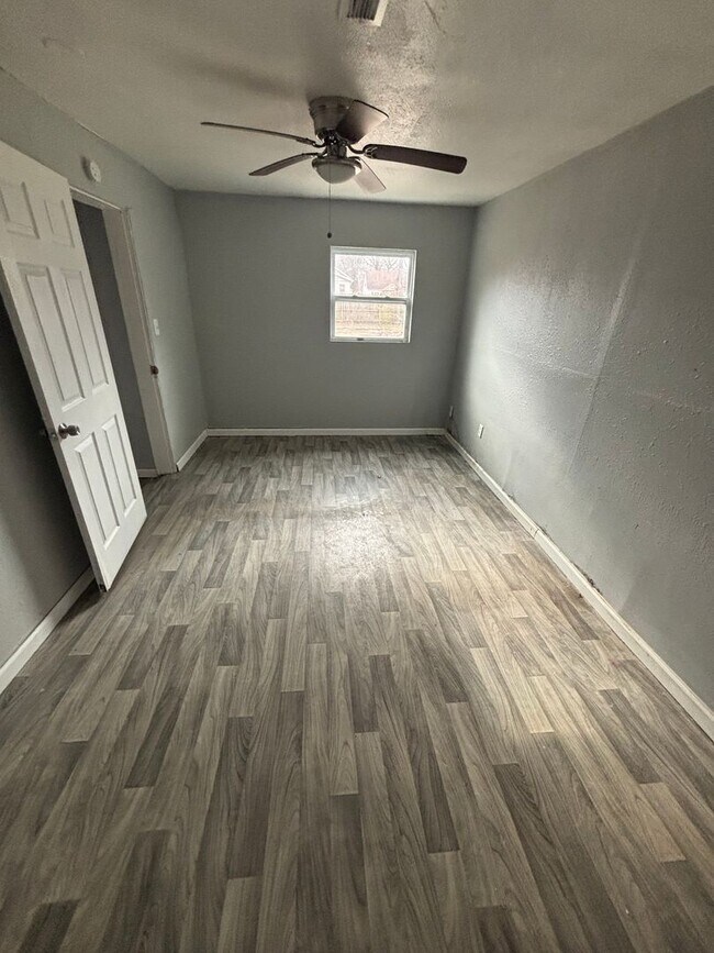 444 Chaudet Ave in Sauget, IL - Building Photo - Building Photo