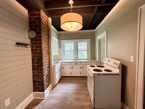 304 Chicago Pl NW, Unit 304 in Canton, OH - Building Photo - Building Photo