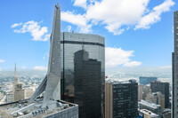 Gables Republic Tower in Dallas, TX - Foto de edificio - Building Photo