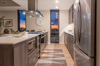 Altura in Phoenix, AZ - Foto de edificio - Building Photo