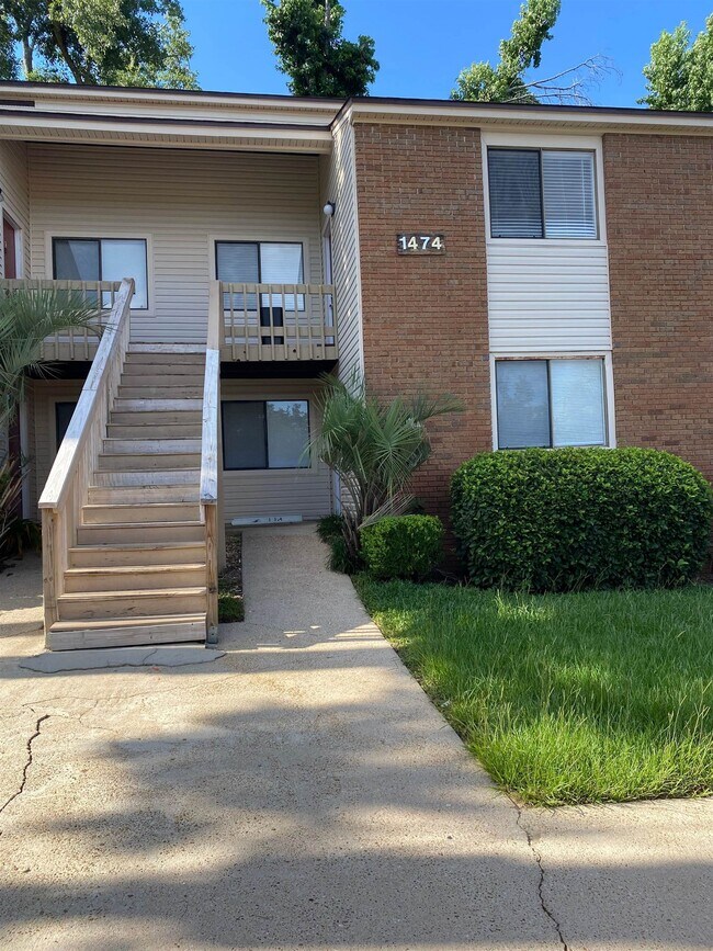 1474 Willow Bend Way in Tallahassee, FL - Building Photo - Building Photo