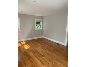 440 Washington St in Wellesley, MA - Building Photo - Building Photo
