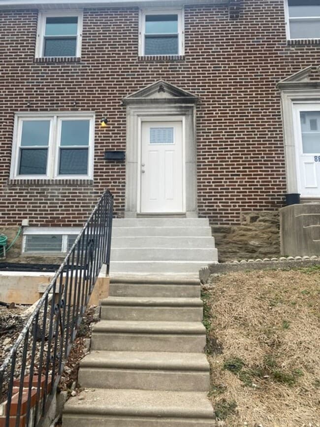 88 S Harwood Ave