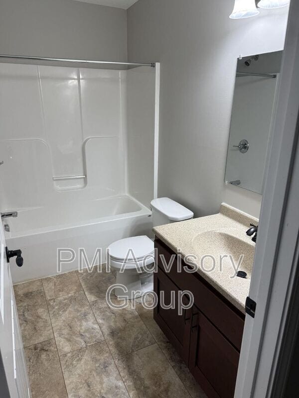 3328 SE Taurus Ave in Topeka, KS - Building Photo - Building Photo