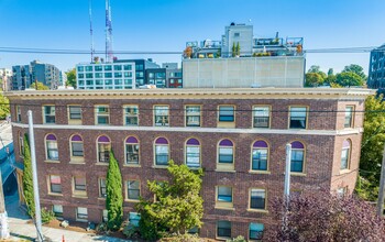 Park Hill in Seattle, WA - Foto de edificio - Building Photo