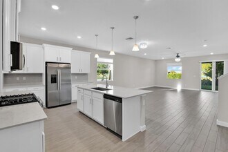 1168 Sterling Pine Pl in Loxahatchee, FL - Building Photo - Building Photo