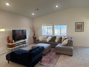 13895 Vantage St in Moreno Valley, CA - Building Photo - Building Photo