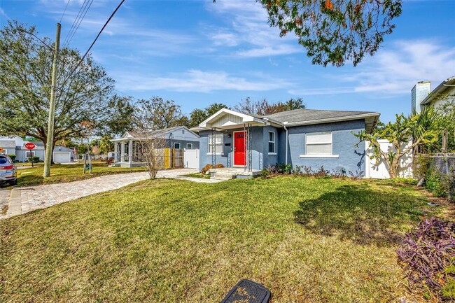 717 W W St in Tampa, FL - Building Photo - Building Photo