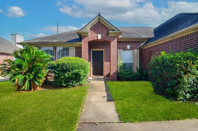 20430 Drakewood Dr in Katy, TX - Building Photo - Building Photo