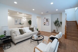 125 Diamond St in Arcadia, CA - Building Photo