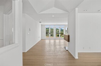 978 Sandcastle Dr in Newport Beach, CA - Building Photo - Building Photo
